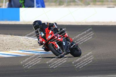 media/Sep-20-2025-TrackDaz (Sat) [[27f0cde673]]/B Group/1220pm (Turn 1)/